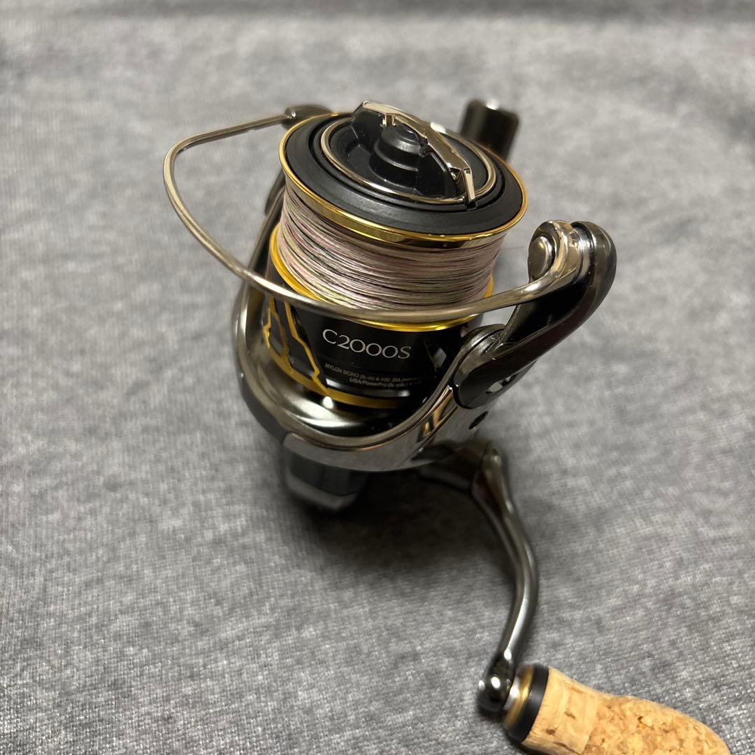 20ツインパワー C2000S スピニングリール