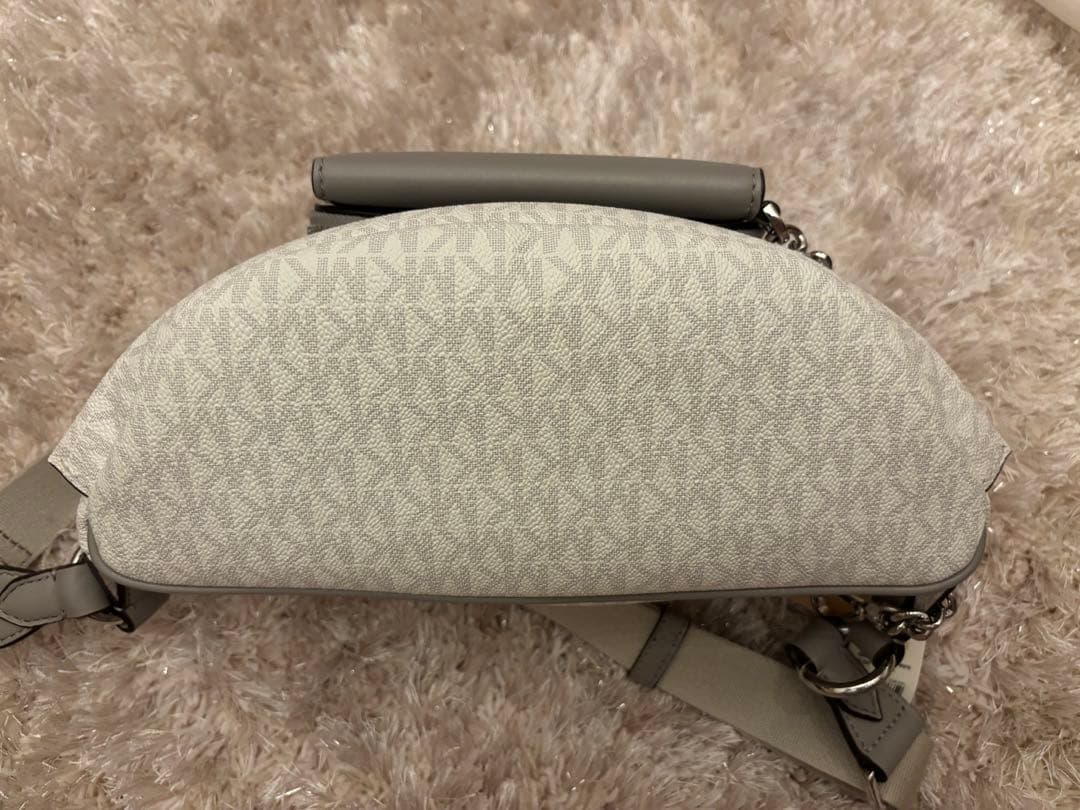 【MICHAEL MICHAEL KORS】　ウエストバッグ