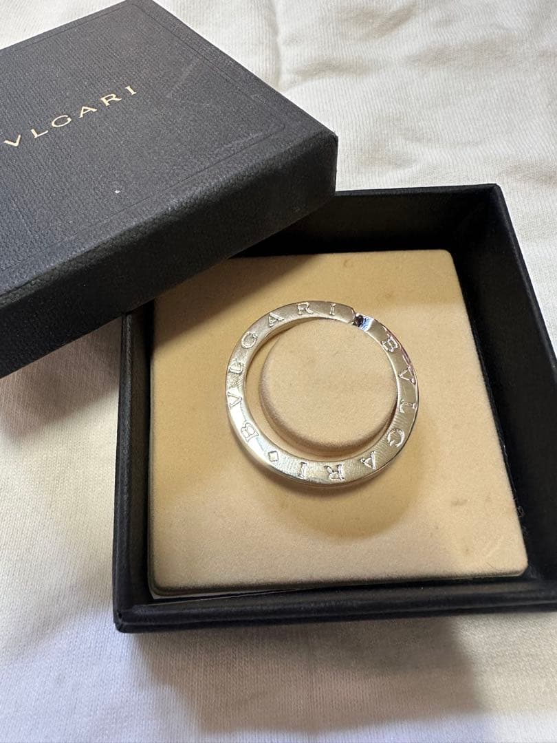 新品　未使用　BVLGARI ブルガリ シルバーキーリング　ネックレス