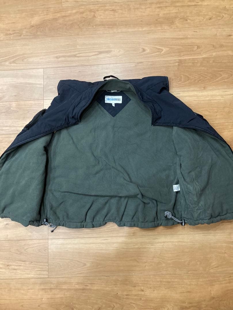 美品❗️canyon  blues テックベスト　ブラック　XL