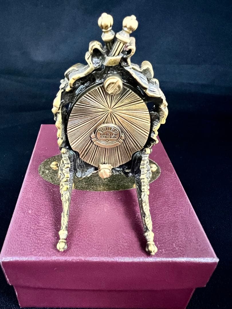 EDGAR BEREBI】リーガルミニフレーム】スワロフスキークリスタル】パール