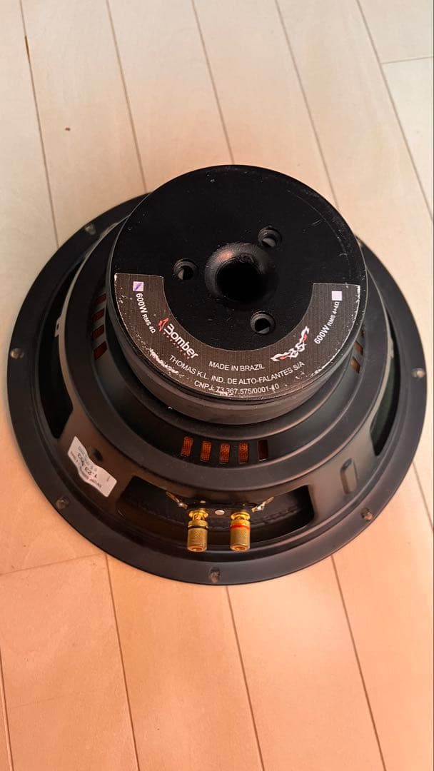 Bomber サブウーファー 12インチ ブラジル製