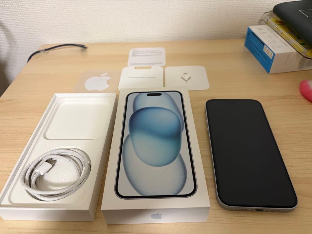 iPhone 15 Plus 128GB ブルー