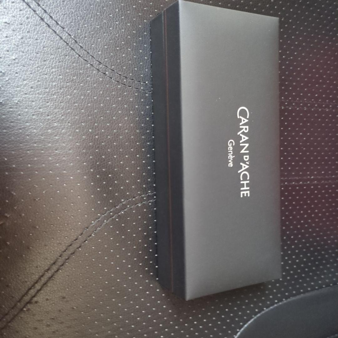 CARAN d'ACHE Genève シャーペン本体 レッド/ブラック