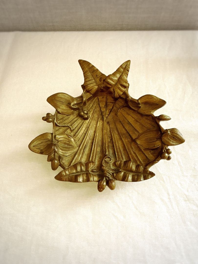 フランスブロカント　真鍮製トレイ　シェル型トレイ　シェル・ボタニカル