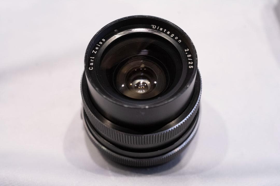 ローライフレックスSL2000F ジャンク　レンズ2本、アダプター、ストロボつき