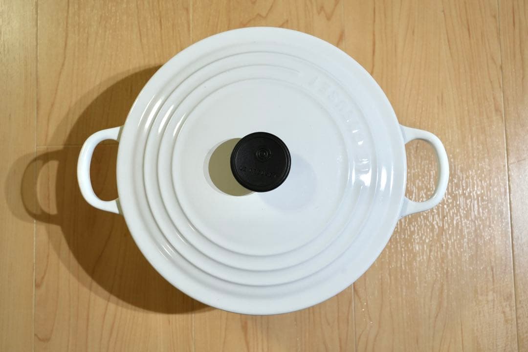 LE CREUSET 両手鍋 22 ホワイト