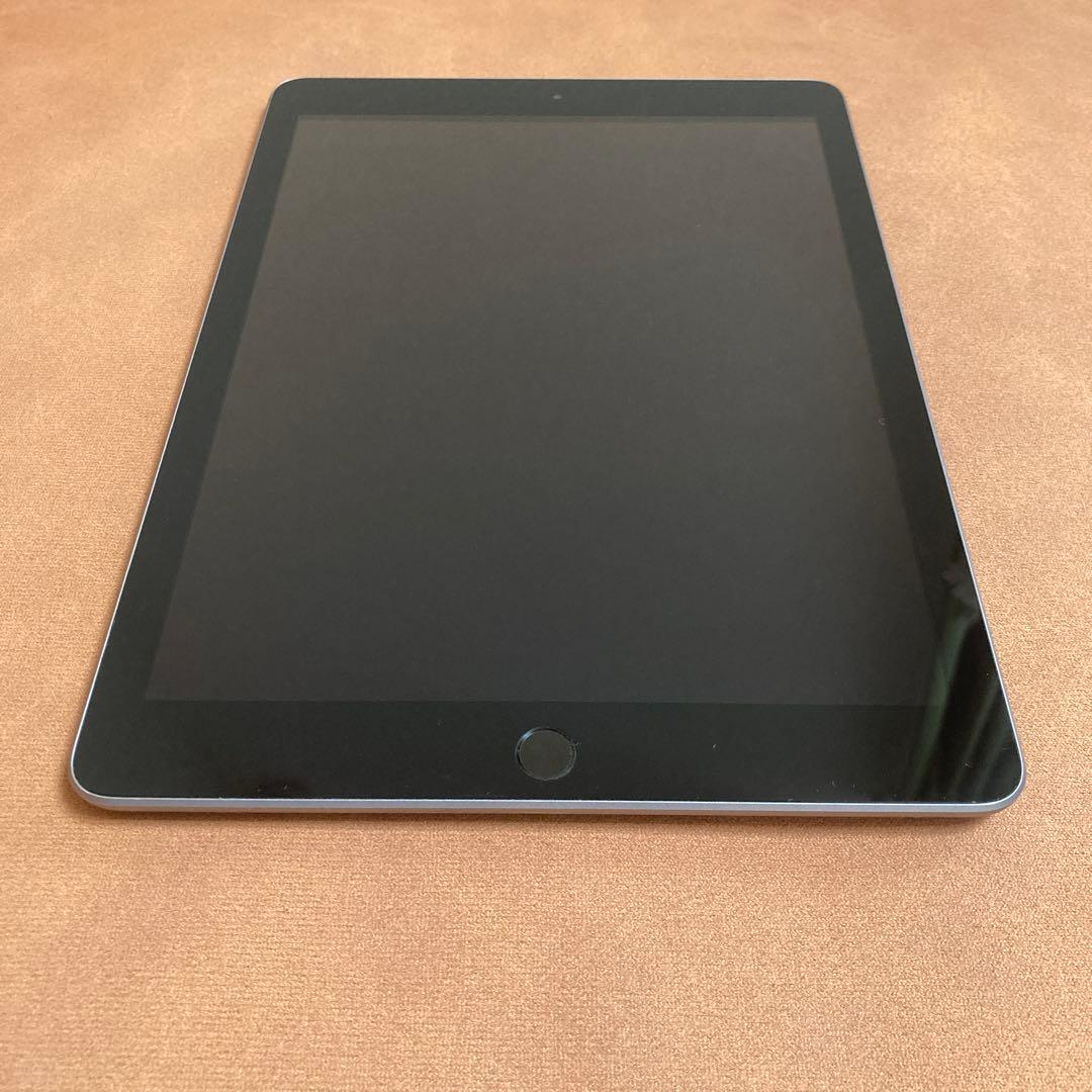 71【早い者勝ち】iPad6 第6世代 32GB WIFIモデル☆