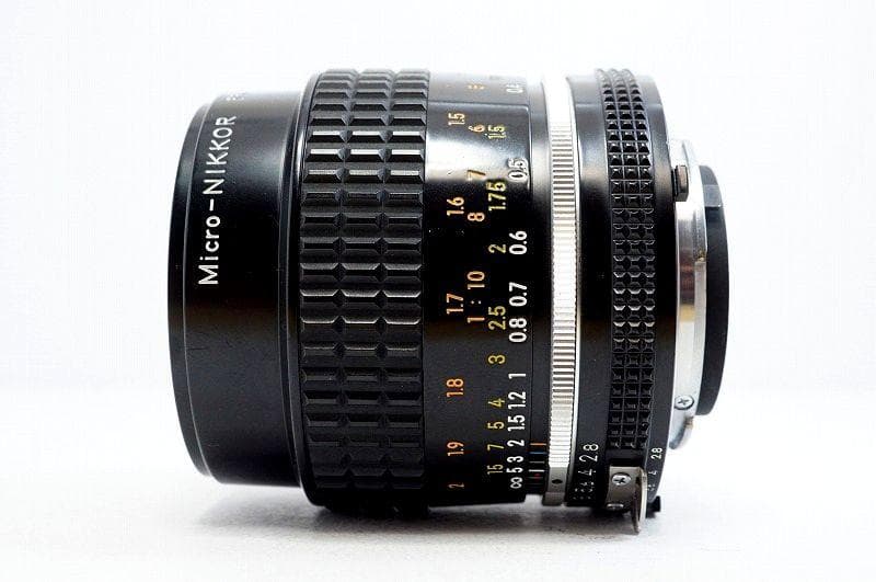 マクロレンズ　Nikon Ai-s Micro-NIKKOR 55mm F2.8