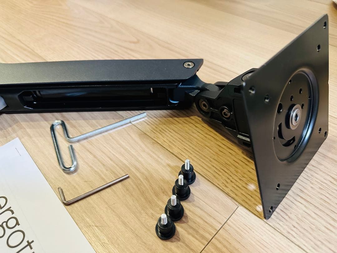 在宅　エルゴトロン LX デスクモニターアーム