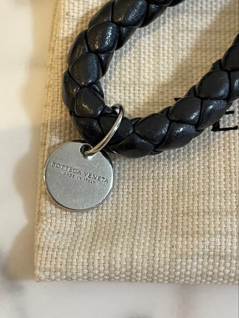 正規品　Bottega Veneta レザーキーホルダー