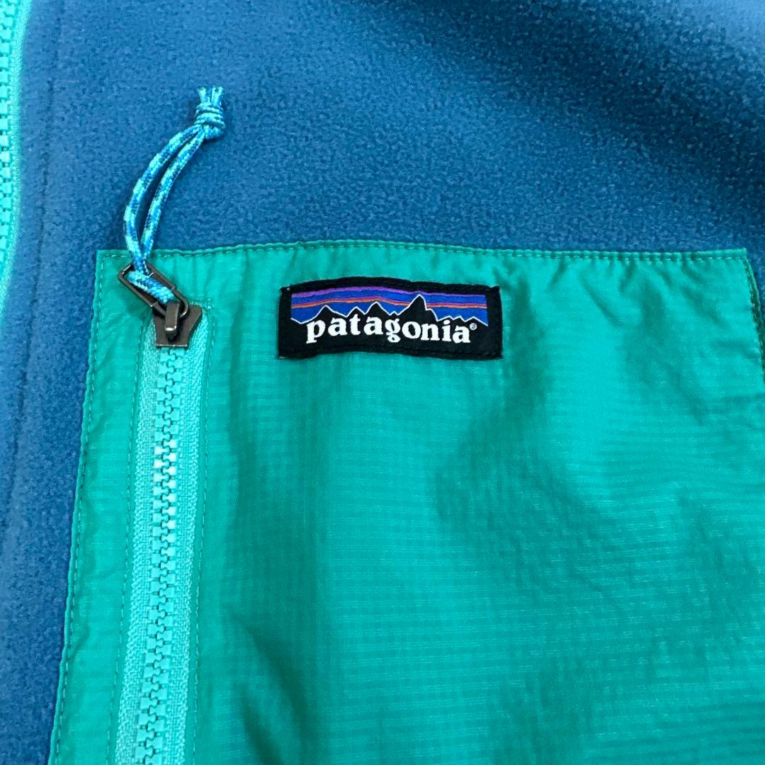 パタゴニア　リバーシブル・シェルド・マイクロディニ・ジャケット　(L)