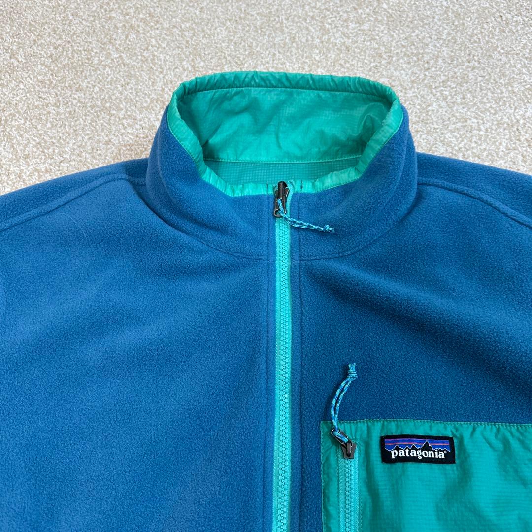 パタゴニア　リバーシブル・シェルド・マイクロディニ・ジャケット　(L)