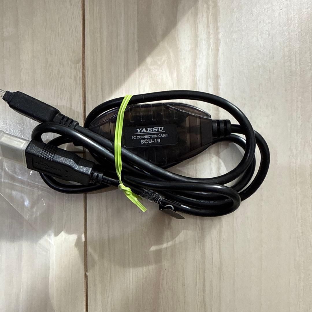 YAESU FT1XD トランシーバー 144/430MHz