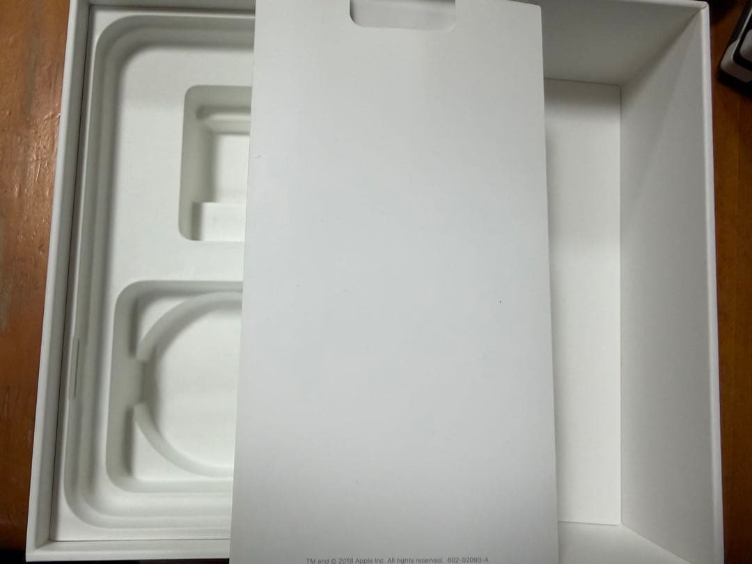 iPhone XR コーラルピンク 256GB