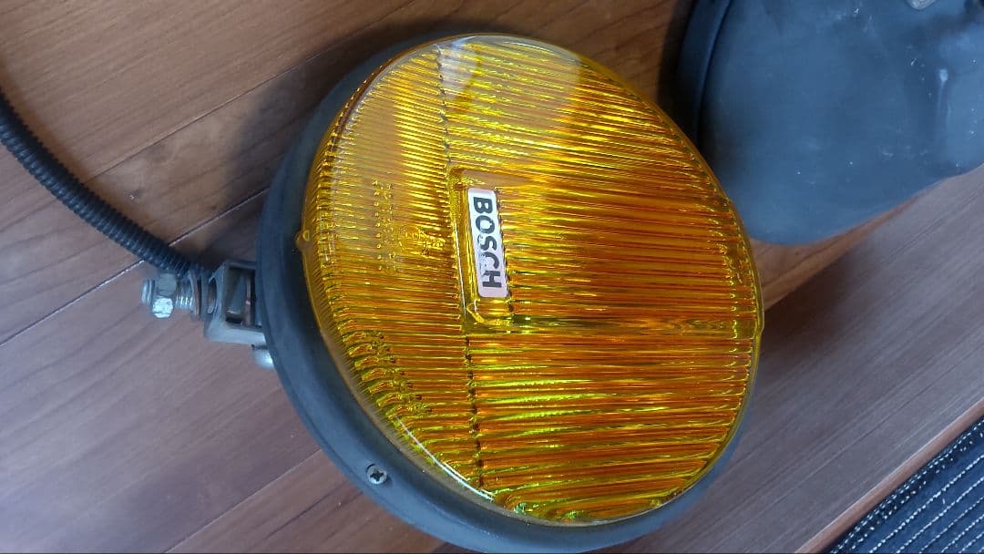 BOSCH オレンジフォグランプ 直径約20cm