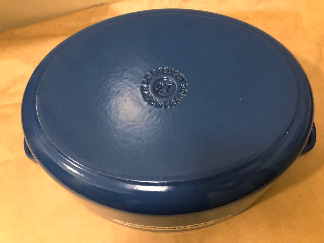未使用　ル・クルーゼ　ココットオーバル　27cm 両手なべ
