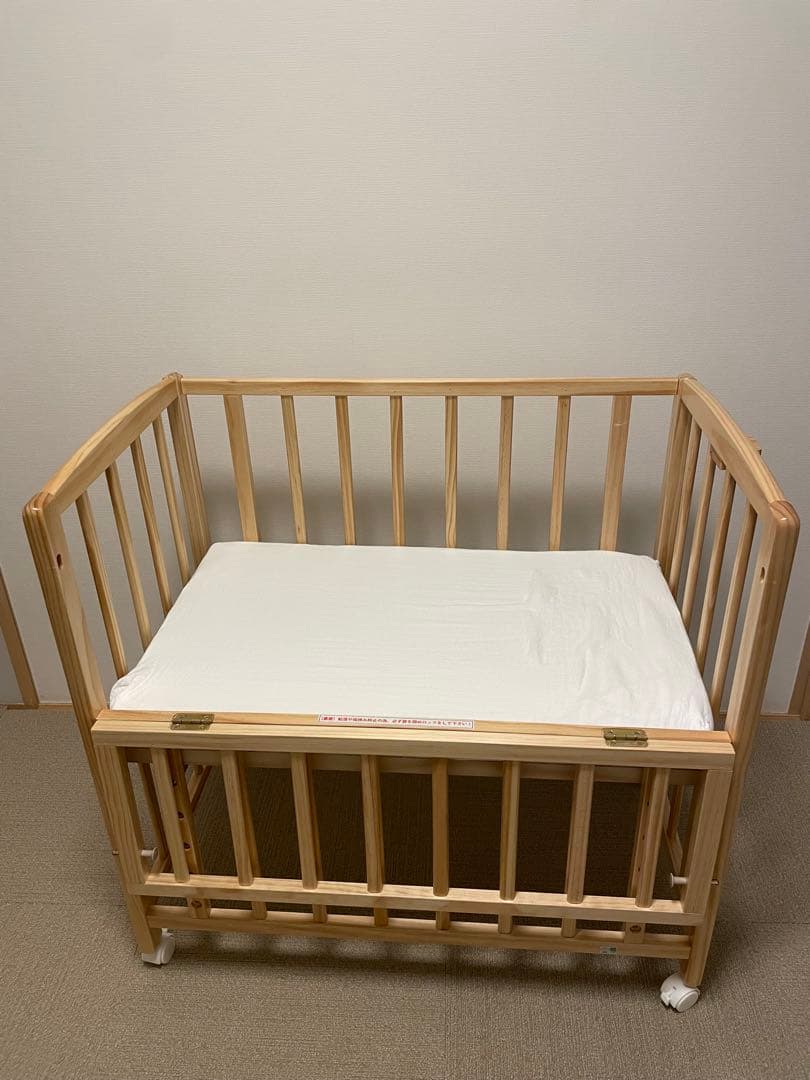 【美品】リビングコット　今年7月購入品