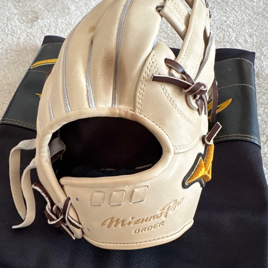 Mizuno Pro ORDER ベージュグローブ