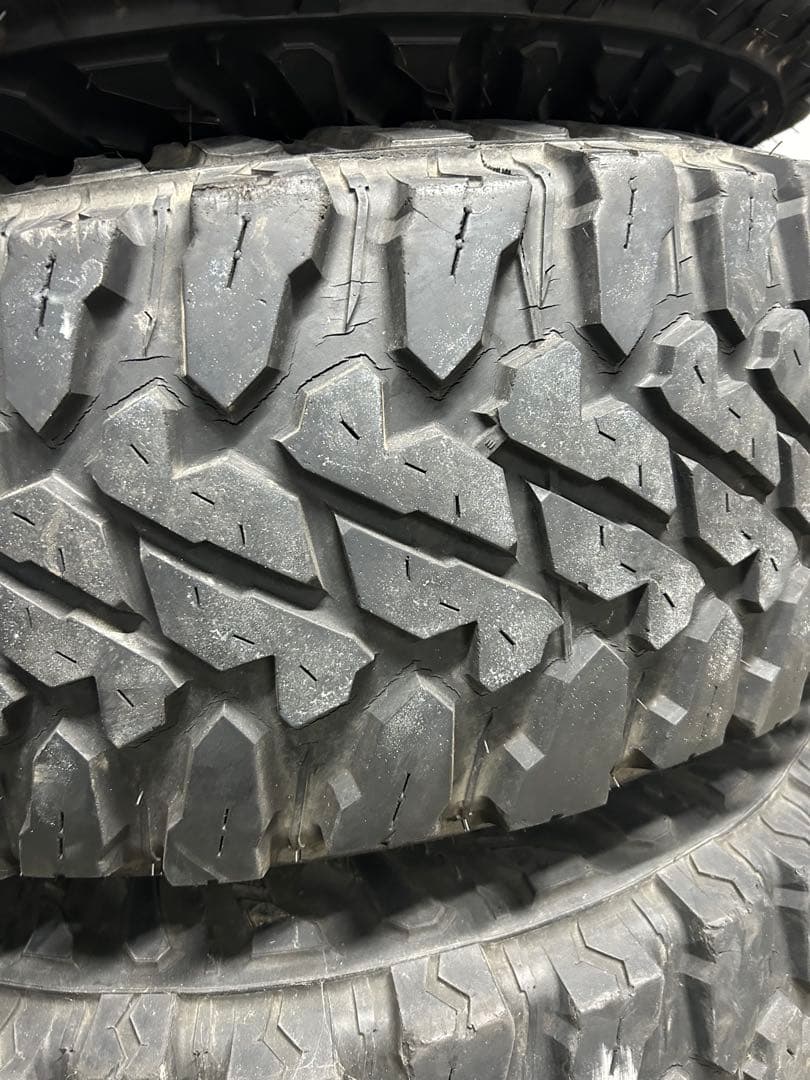 ミッキートンプソン 15インチ 10J －46 PCD139.7 6H 4本