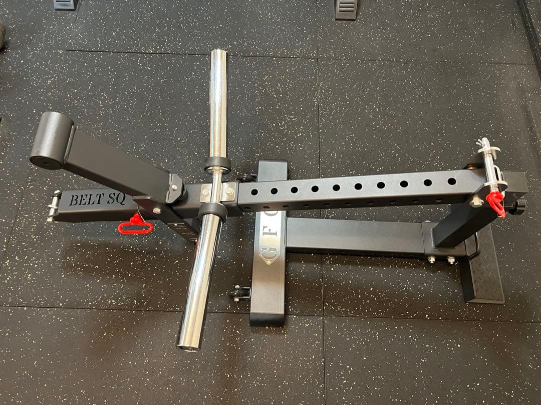 ねこりんご GFC ベルトスクワット　引き取り限定