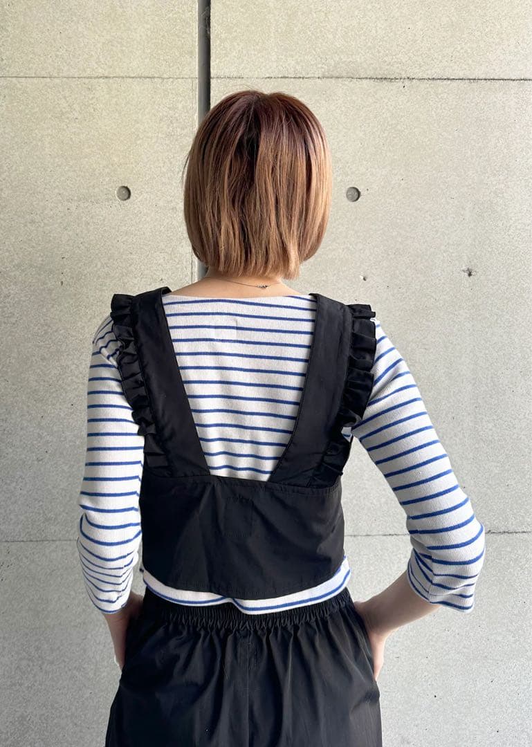 ＊くるみ＊マチュピチュ V/N フリル付き黒キャミソール