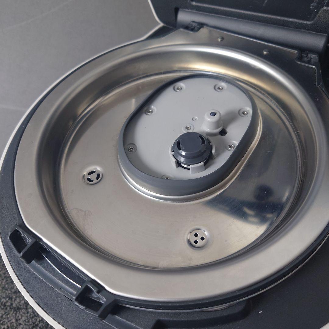 Panasonic Bistro SR-V10BA IH炊飯器 ホワイト