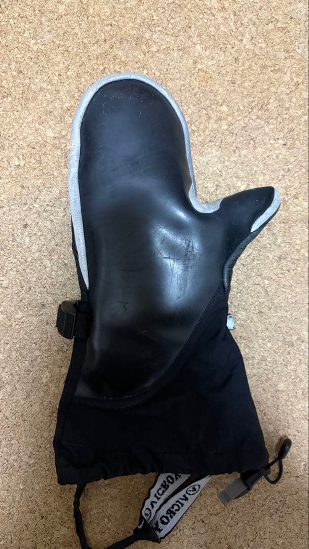 【中古美品】VICROY ビクロイ グローブ Mサイズ