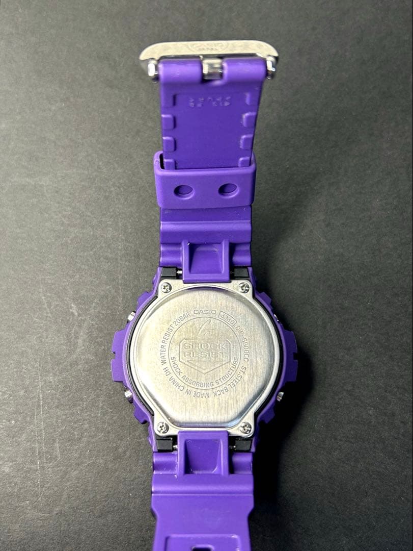【極美品】G-SHOCK クレイジーカラーズ DW-6900CC-6DRパープル