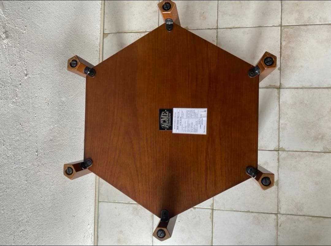 BROOKS HEXAGON TABLE （グレー）
