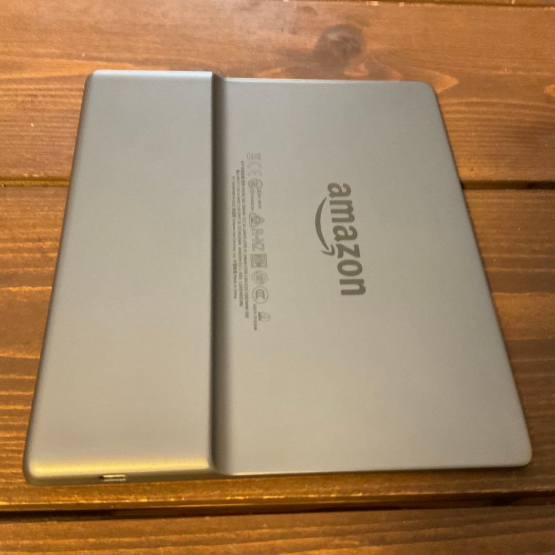 今週末限定値下げ！Kindle Oasis 色調調節ライト搭載 wifi 8GB