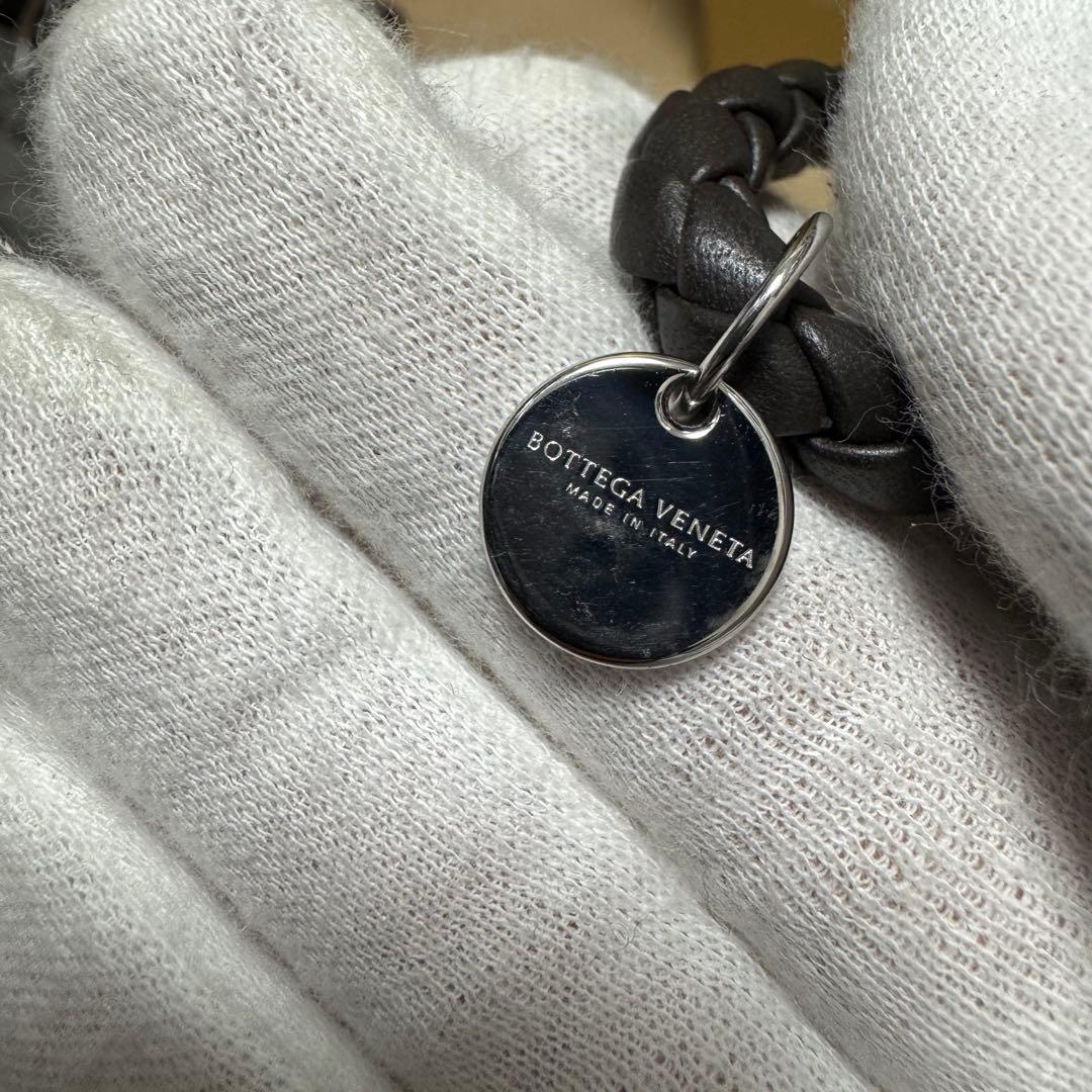 【新品同様】BOTTEGA VENETA　ボッテガヴェネタ　キーリング　ブラック