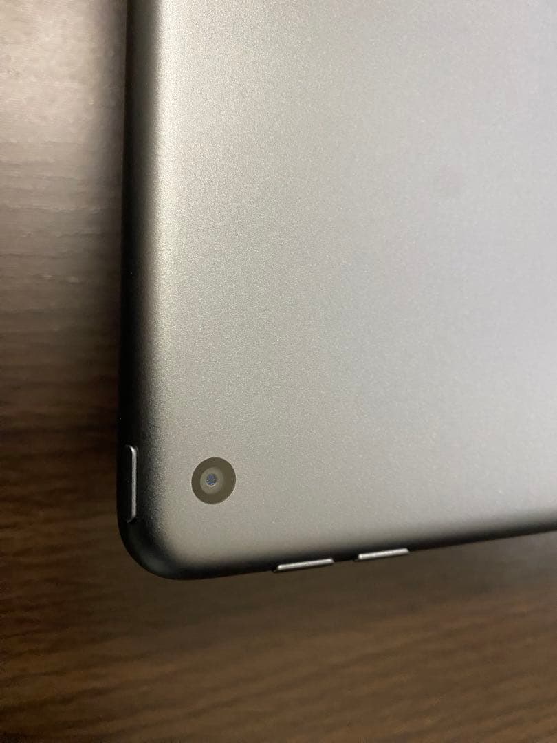 【箱あり】第7世代 iPad 10.2インチ 32GB