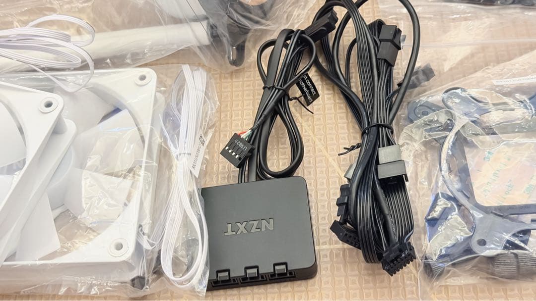 PC用ファン・クーラー NZXT KRAKEN 360 RGB