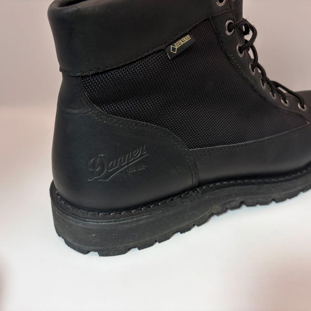 ウッチーダナー D121003 黒 ゴアテックス レザー 28cm