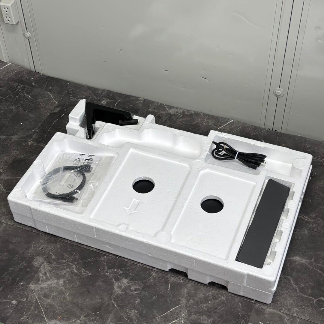 ＊送料込！美品！BenQ 28インチ 4K（UHD）液晶モニター EL2870U