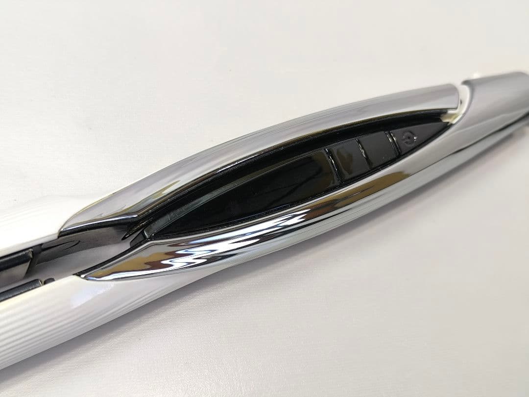 2021年製　正規品　ReFaリファ ビューテック ストレートアイロン