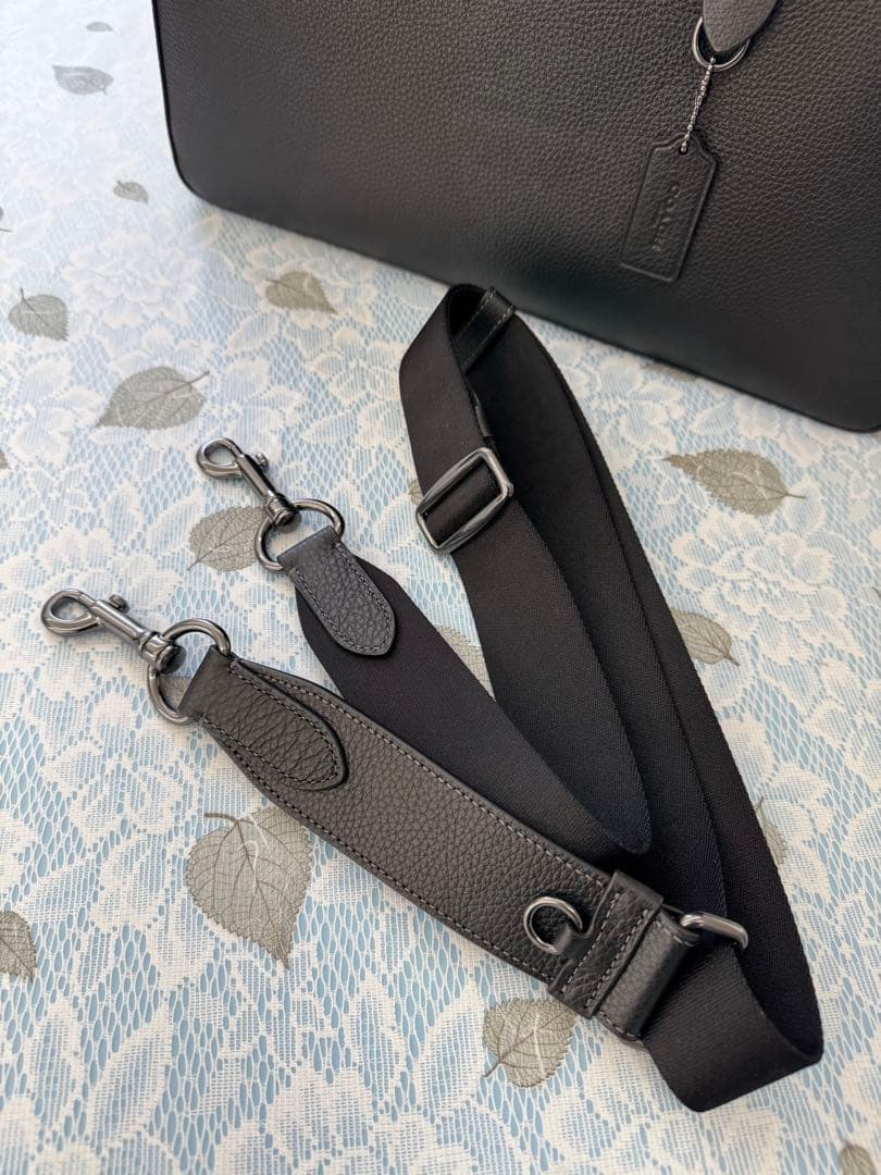 【ピコ治郎】COACHサリバントート本革黒ノートパソコン15.6㌅収納可