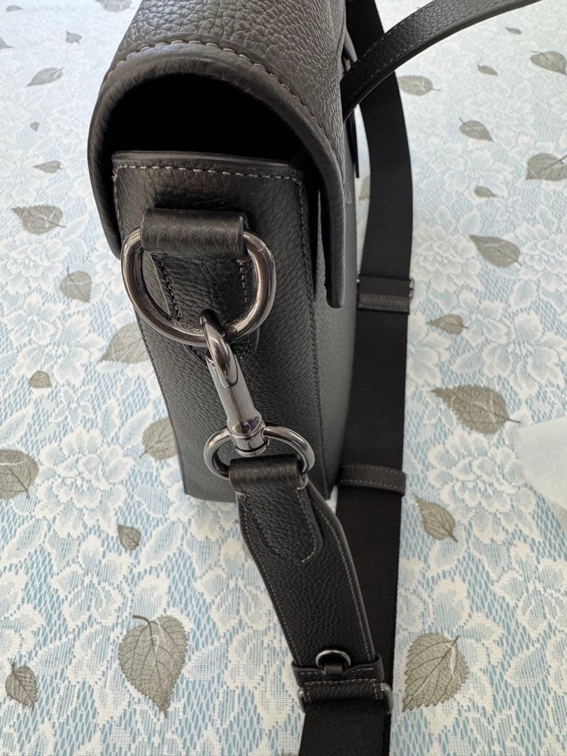 【ピコ治郎】COACHサリバントート本革黒ノートパソコン15.6㌅収納可