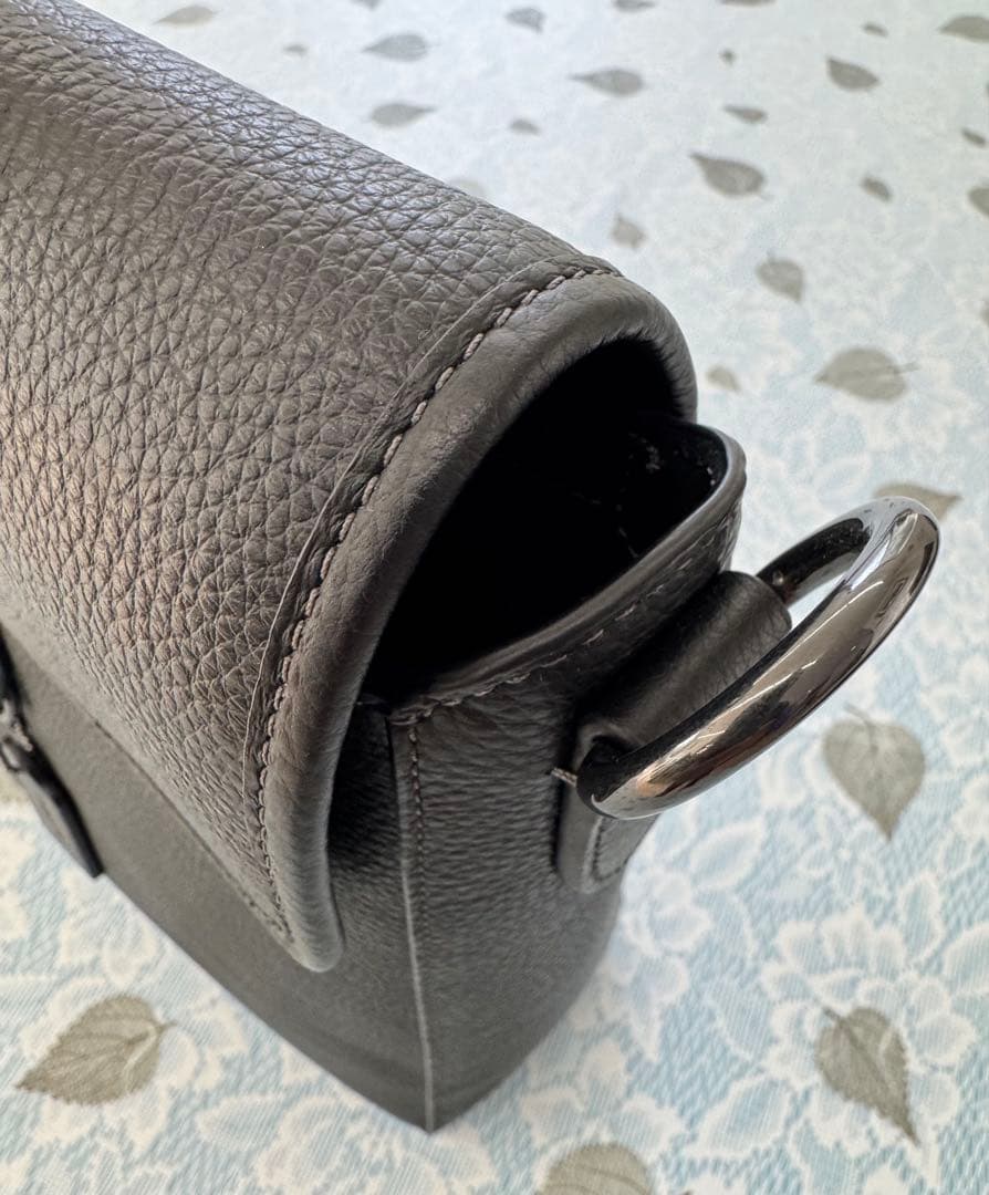 【ピコ治郎】COACHサリバントート本革黒ノートパソコン15.6㌅収納可