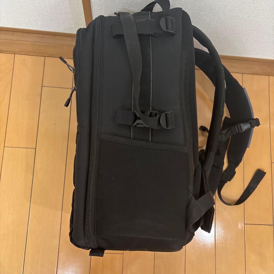 カメラバック　シンクタンクフォト　エアポート アクセレレーター ブラック