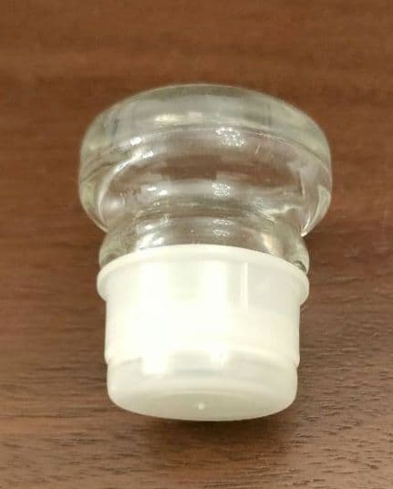 アンティーク風の小物入れ（小瓶棚）　壁掛けタイプ　小瓶10本付属