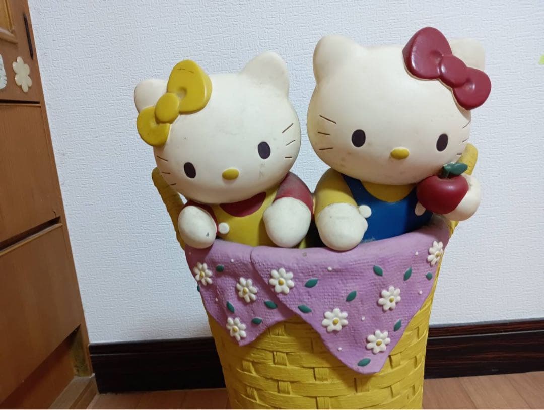 ハローキティ　傘立て