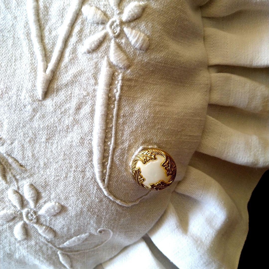※限定品※フランスアンティーク　ロゴ刺繍　豪華レース　クッション