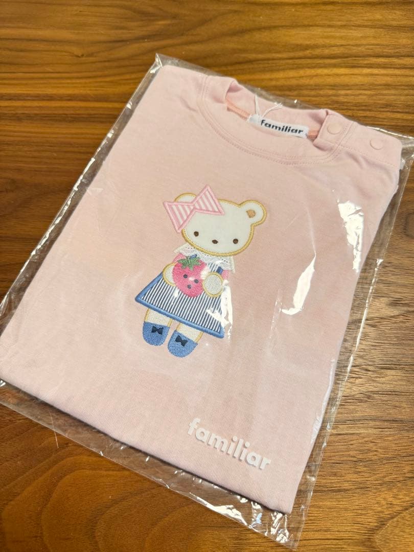 ☆新品未使用未開封☆ファミリア　いちご　長袖Tシャツ　サイズ90