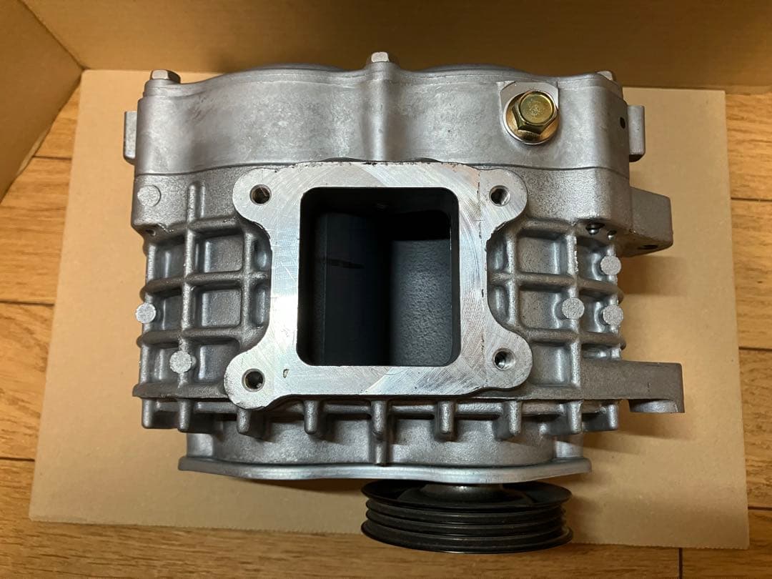 スバル　ステラRSスーパーチャージャー本体