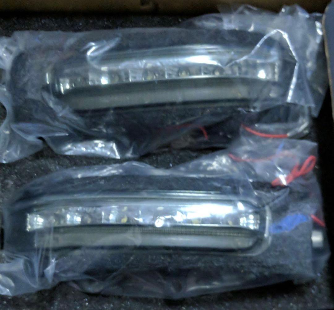 アルファード・ヴェルファイア20系対応LEDウィンカー&デイライト ホワイト