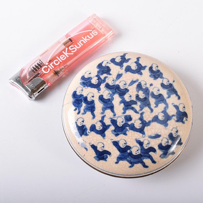 中国　大清康煕年製款　青花　唐子文　香合　時代箱付　G　R8252