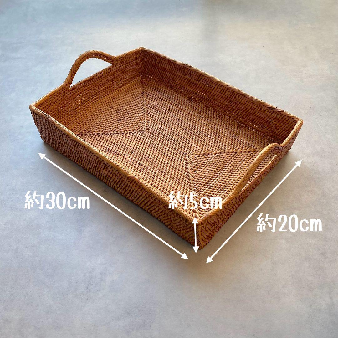 バリ島　トレー小2枚　新品未使用　テーブル用品　キッチン用品　ランチョンマット