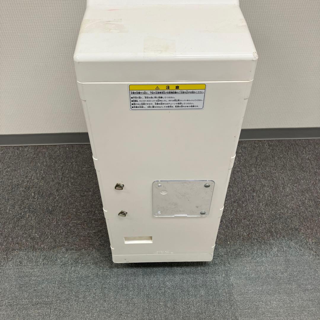 ガチャガチャ カプセルステーション 10円・100円対応 鍵付き　キャスター付き